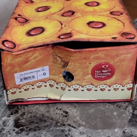 Hot Chocolate Design Black Birds Sandal - Picture 13 of 16